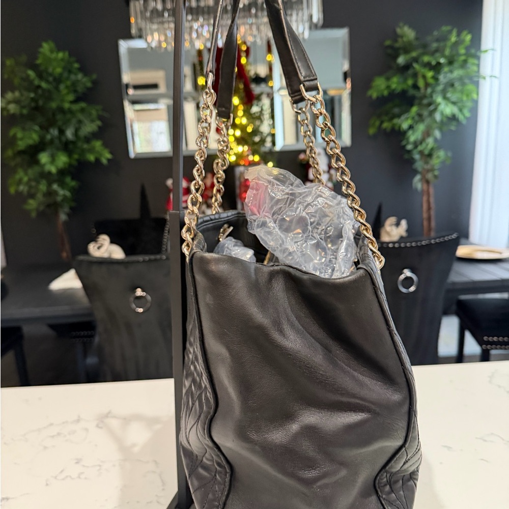 Kate Spade Black Meena Blair Quilted Shoulder Bag with Gold Chain - Picture 4 of 11